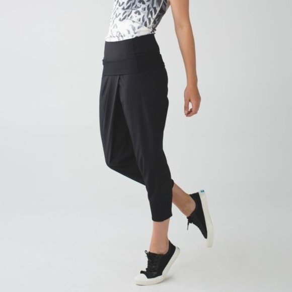 lululemon athletica Pants - Lululemon Dance To Yoga Pant Jogger Black D2